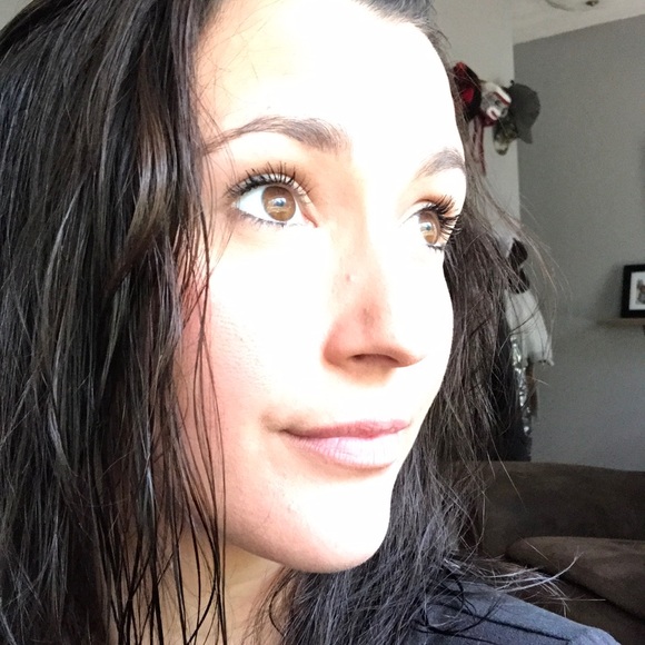 Meet your Posher, Jackie - Picture 1 of 1